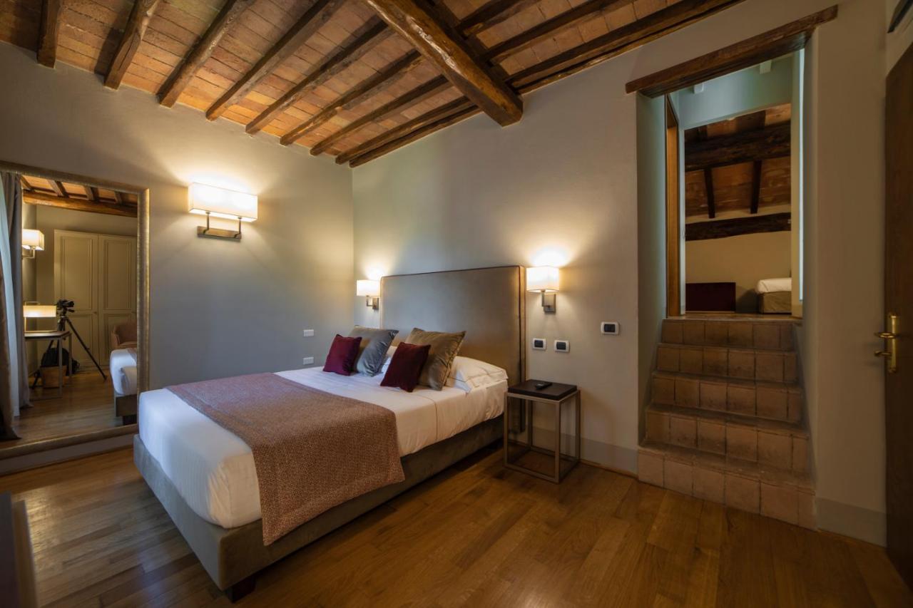 Relais Della Rovere Колле-ди-Валь-д'Эльса Экстерьер фото