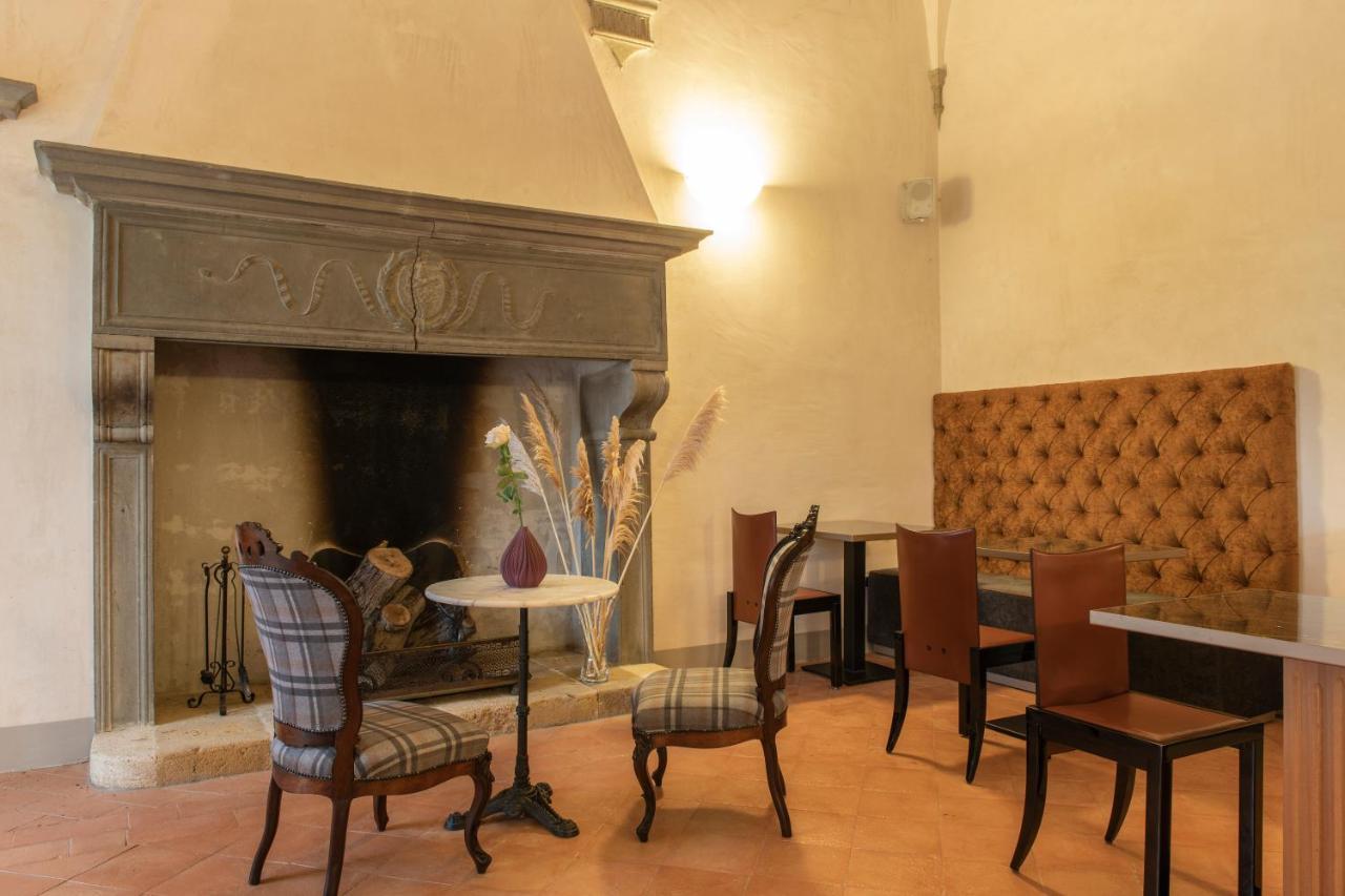 Relais Della Rovere Колле-ди-Валь-д'Эльса Экстерьер фото
