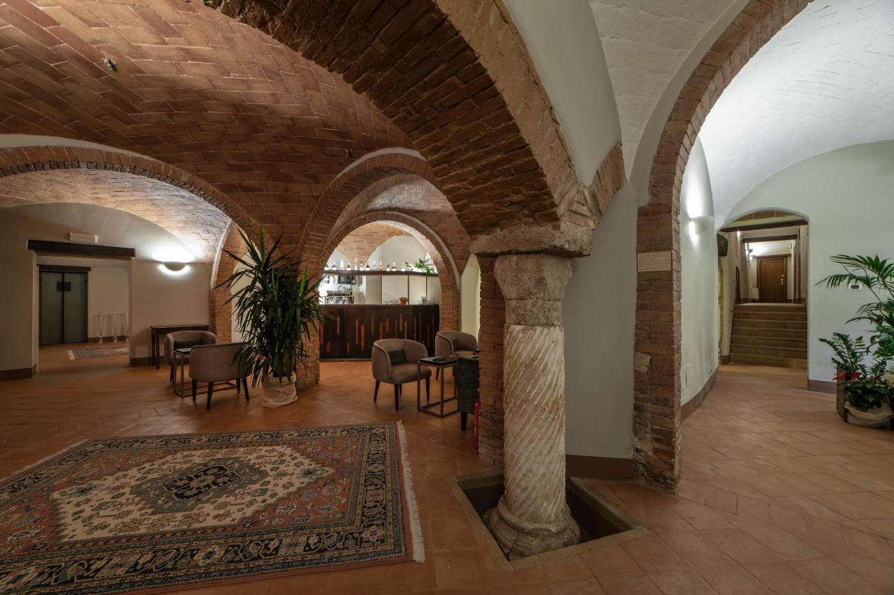 Relais Della Rovere Колле-ди-Валь-д'Эльса Экстерьер фото